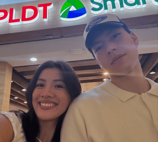 ドワイト・ラモスと彼女