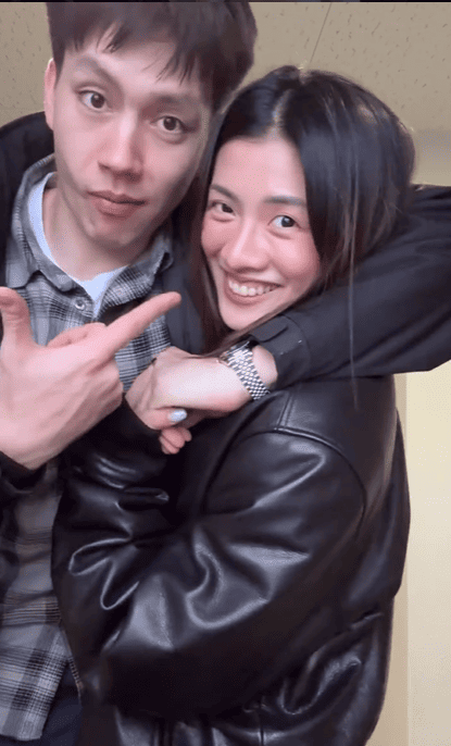 ドワイト・ラモスと彼女