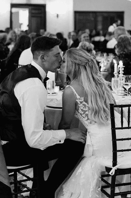 ニック・メイヨの妻